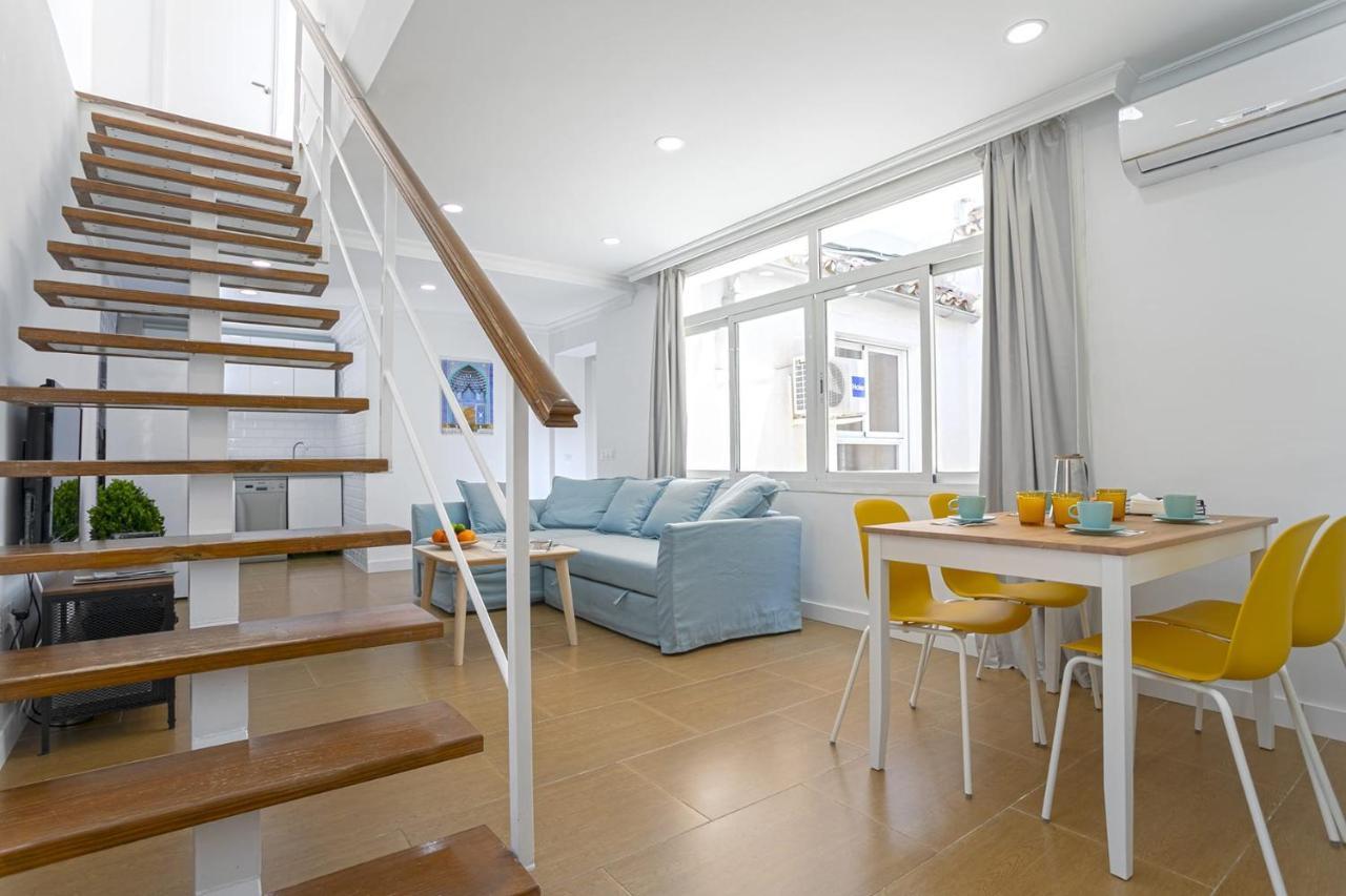 Historic Center Private Terrace Apartment มาลากา ภายนอก รูปภาพ