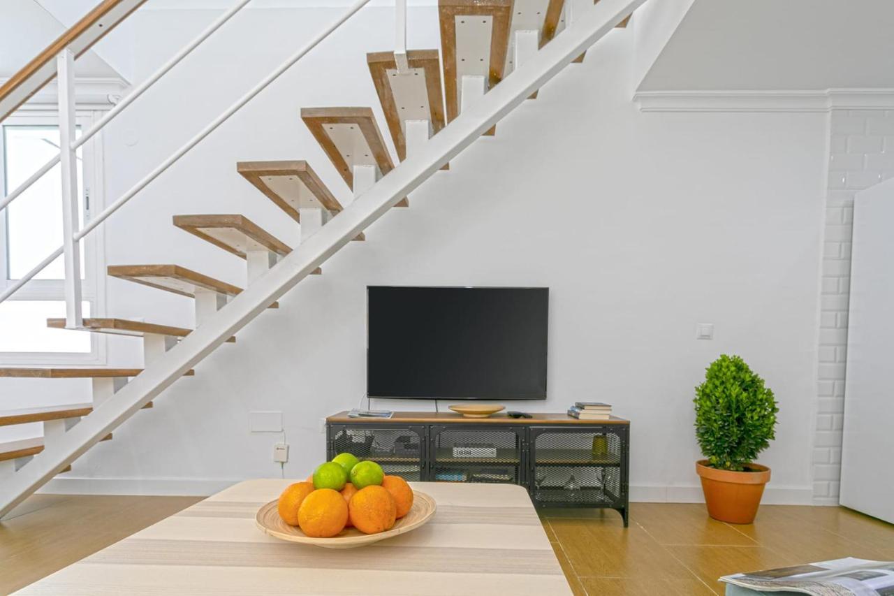 Historic Center Private Terrace Apartment มาลากา ภายนอก รูปภาพ